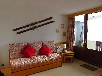 Le Hameau 001 דירה מניגו
